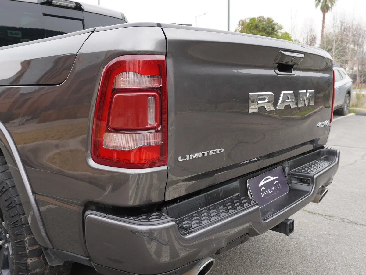 RAM 1500 Limited año 2023 miniatura 15
