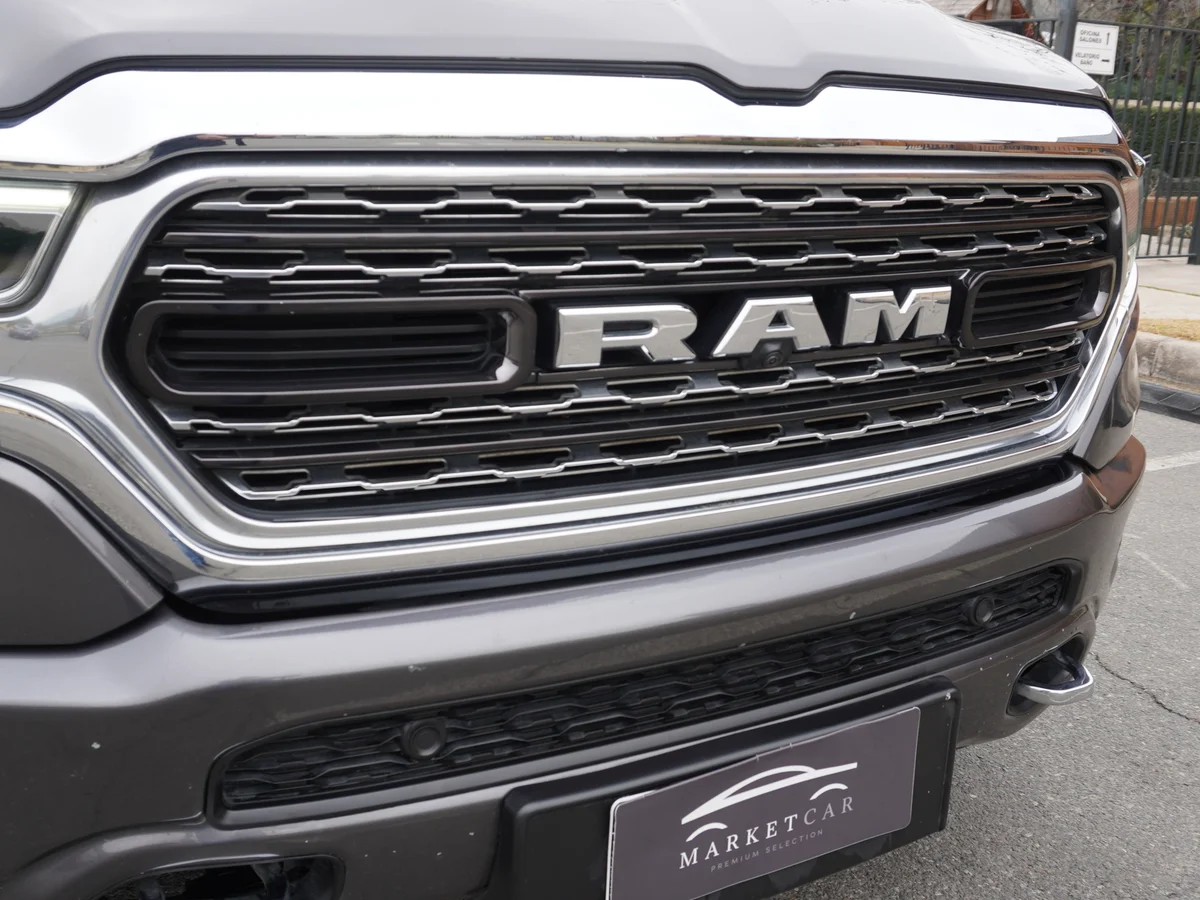 RAM 1500 Limited año 2023 miniatura 25