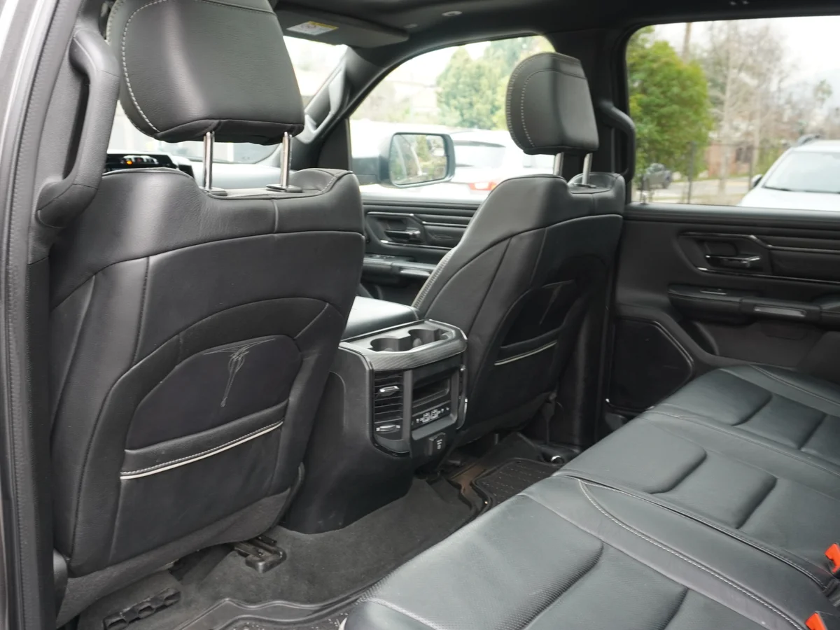 RAM 1500 Limited año 2023 miniatura 26