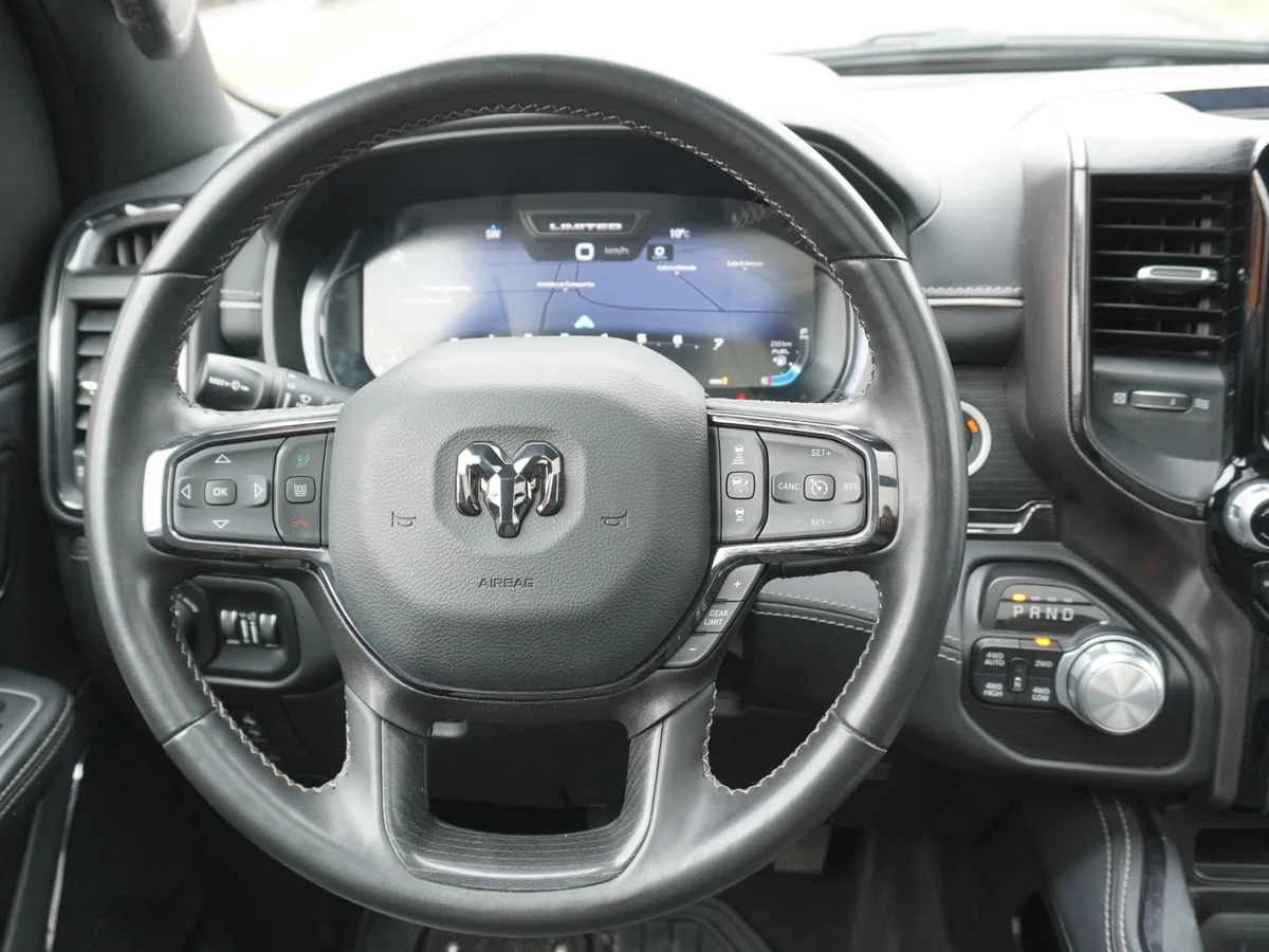 RAM 1500 Limited año 2023 miniatura 31