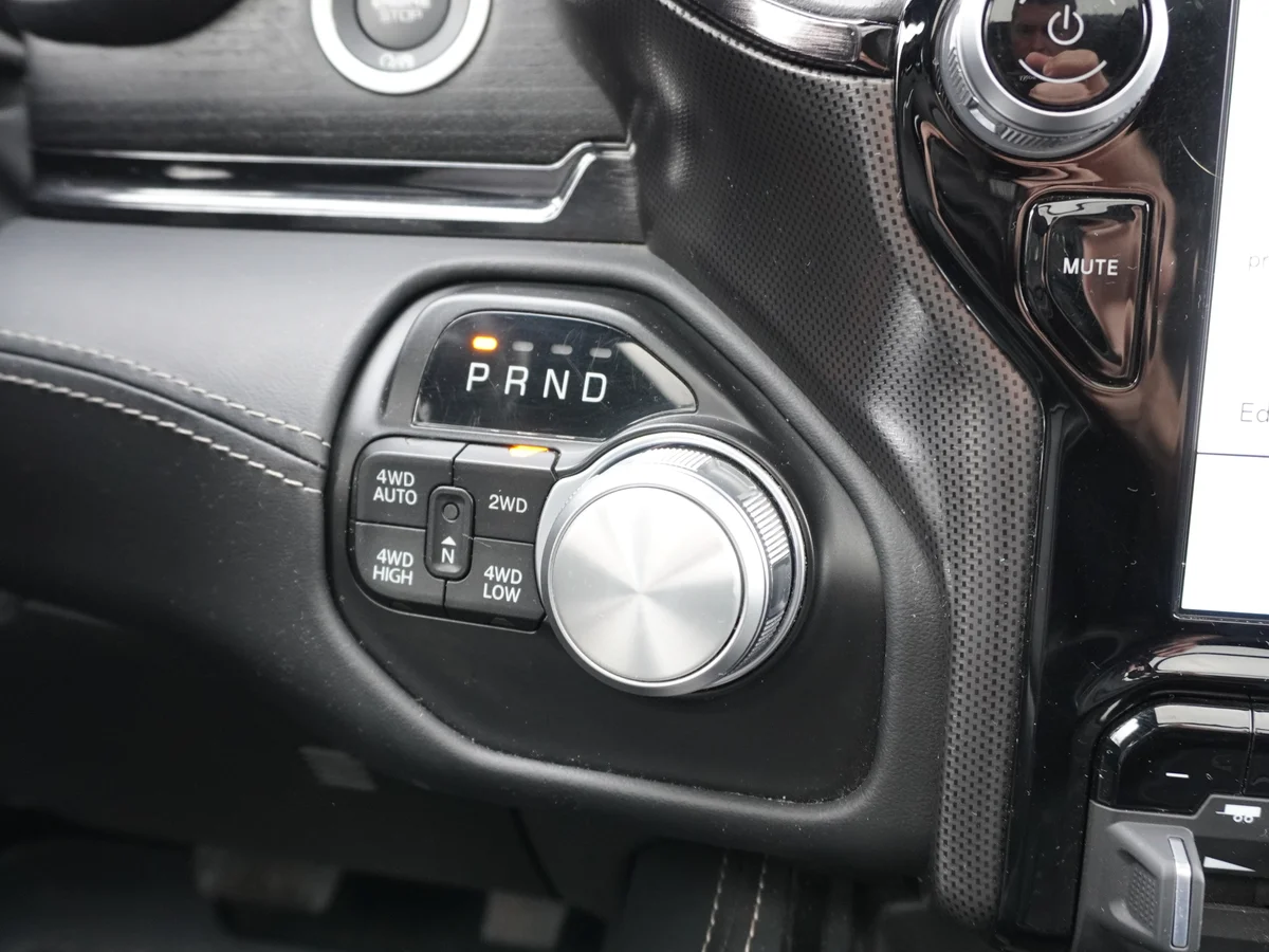 RAM 1500 Limited año 2023 miniatura 34