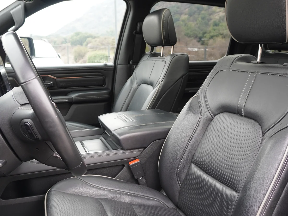RAM 1500 Limited año 2023 miniatura 38