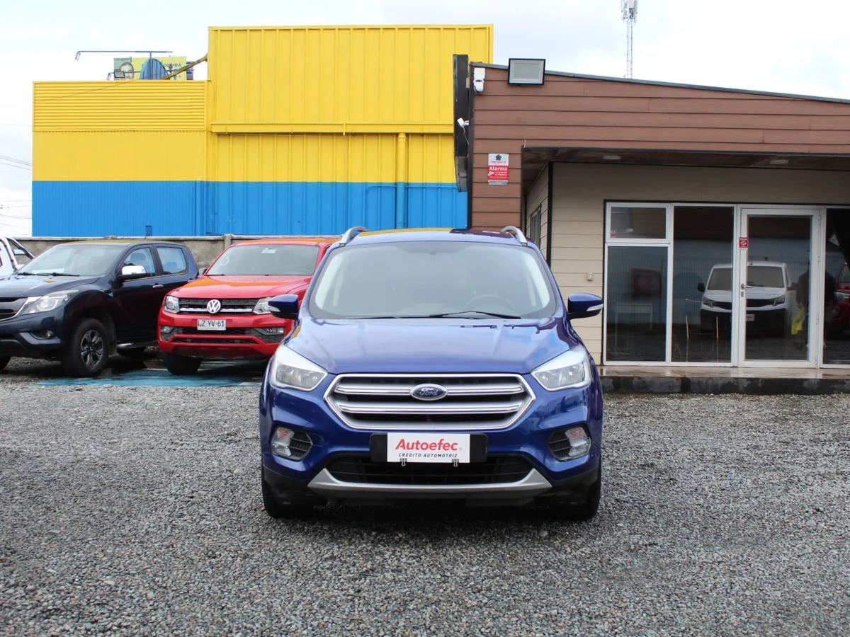 Ford Escape — foto 3 de 13