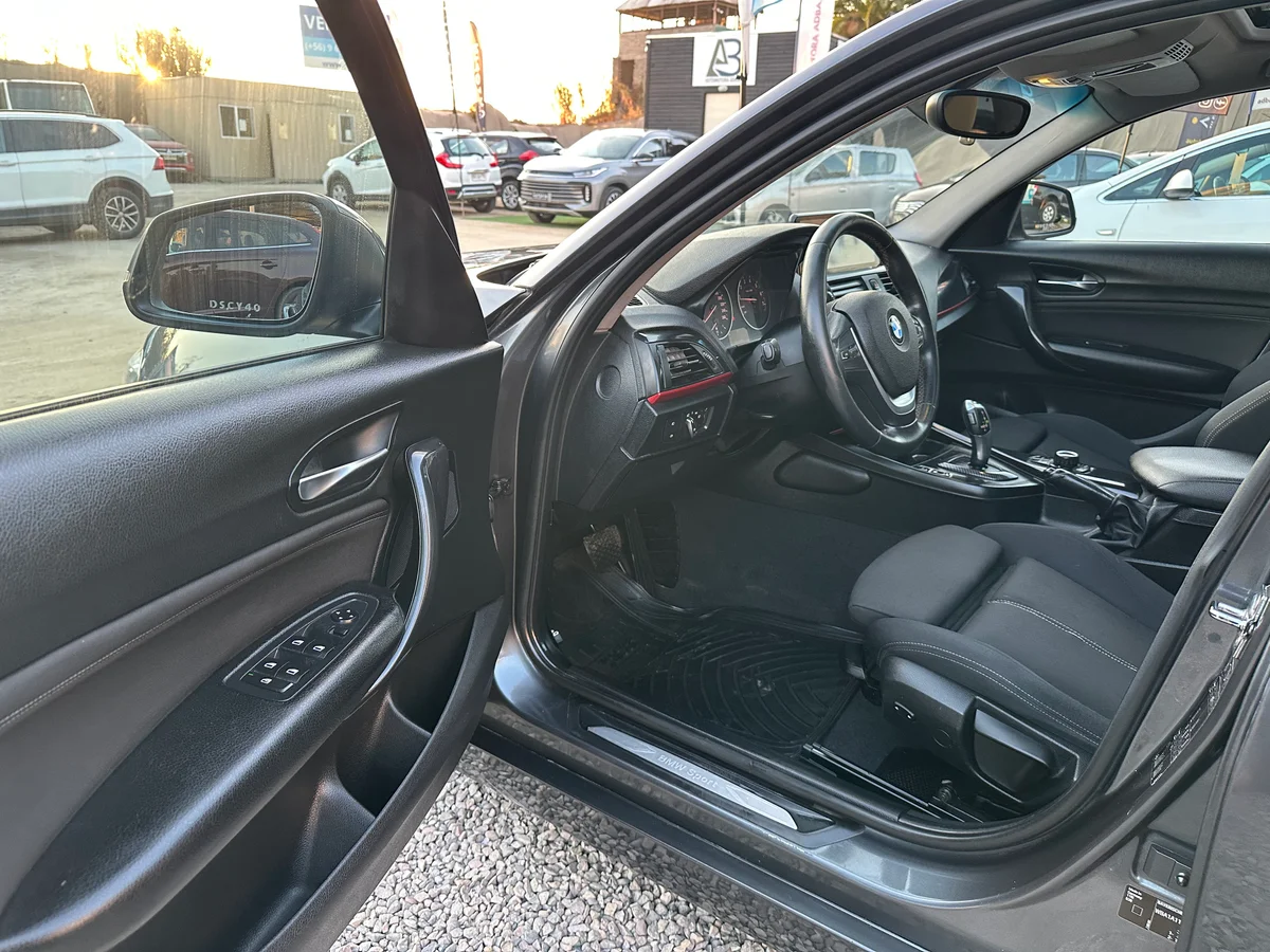 BMW 116I Sport 1.6 AUT SUNROOF 2012 - Miniatura 9