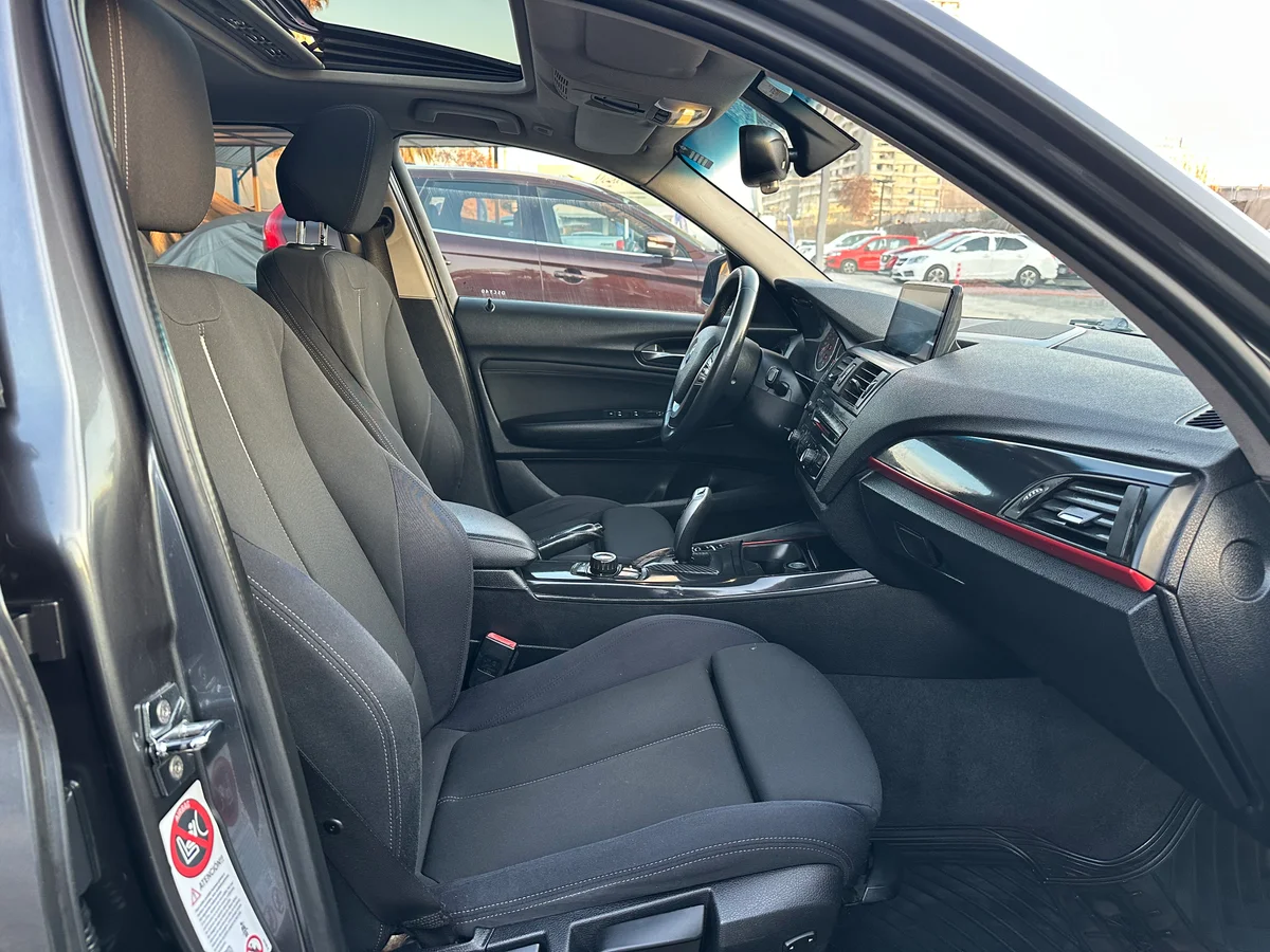 BMW 116I Sport 1.6 AUT SUNROOF 2012 - Miniatura 20