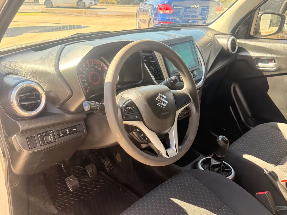 SUZUKI Celerio 1.0 GLX 2024 - Miniatura 9