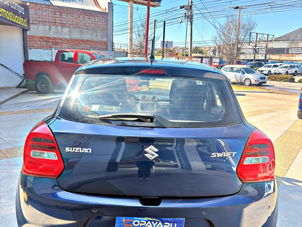 SUZUKI Swift 1.2L 2023 - Miniatura 9