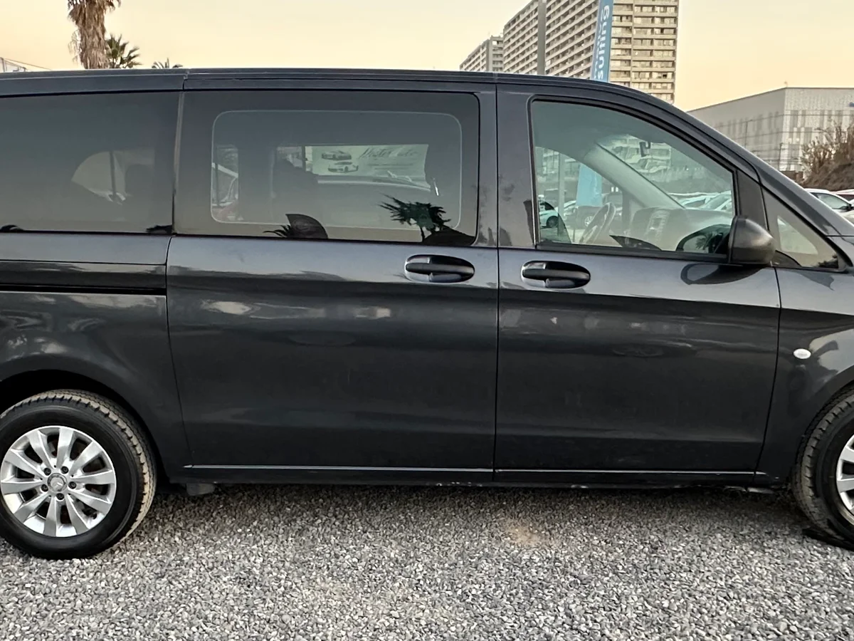 MERCEDES BENZ VITO 2.1 TOURER 114 CDI 9+1 DECRETO 80 2019 - Miniatura 4