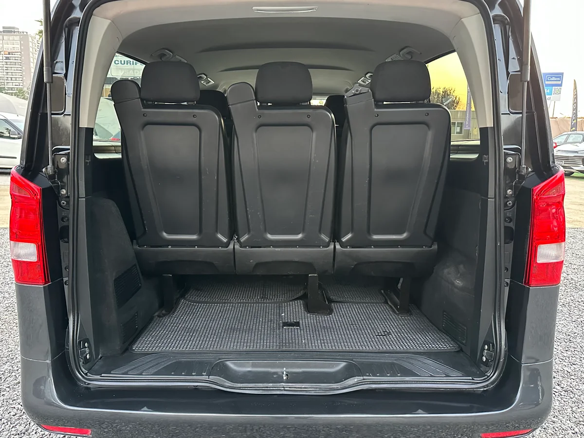 MERCEDES BENZ VITO 2.1 TOURER 114 CDI 9+1 DECRETO 80 2019 - Miniatura 11