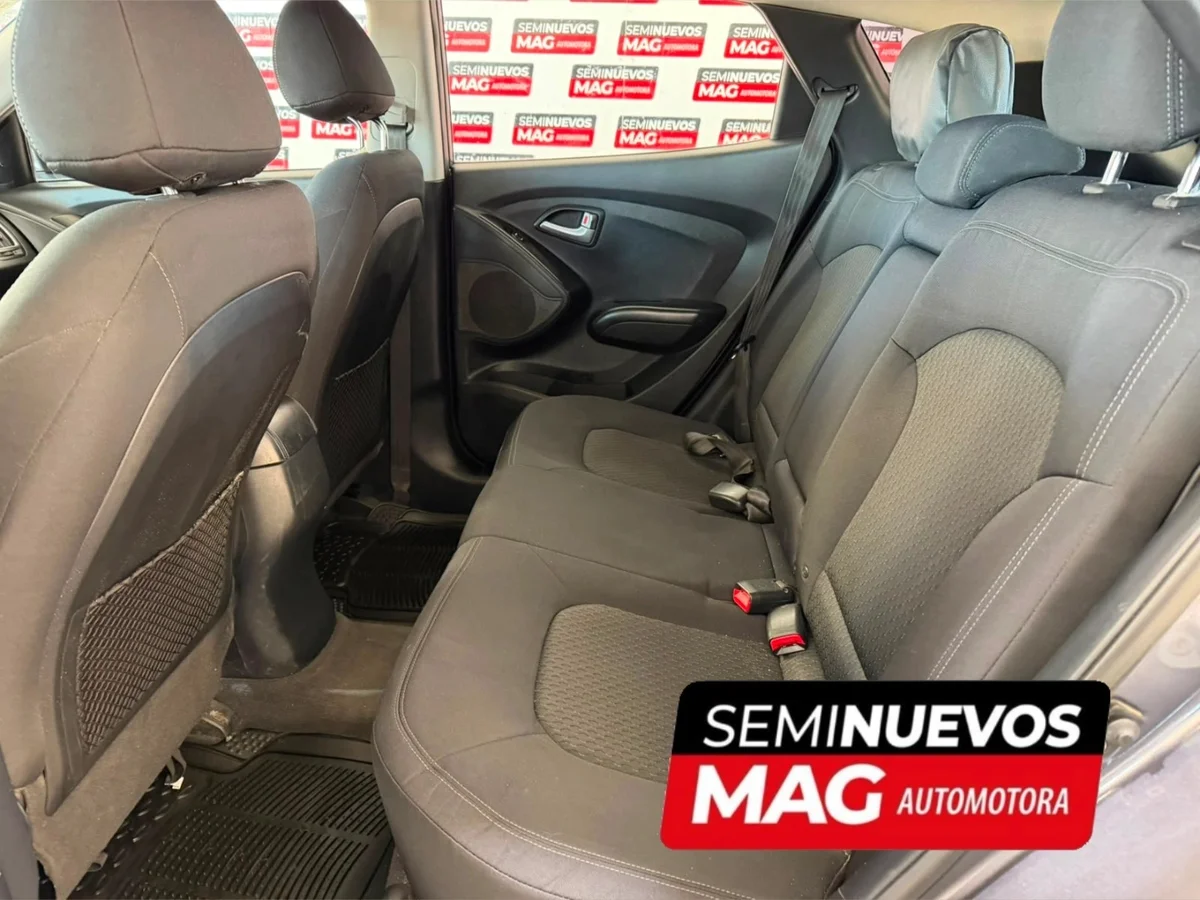 HYUNDAI Tucson GL 2.0 2013 - Miniatura 8