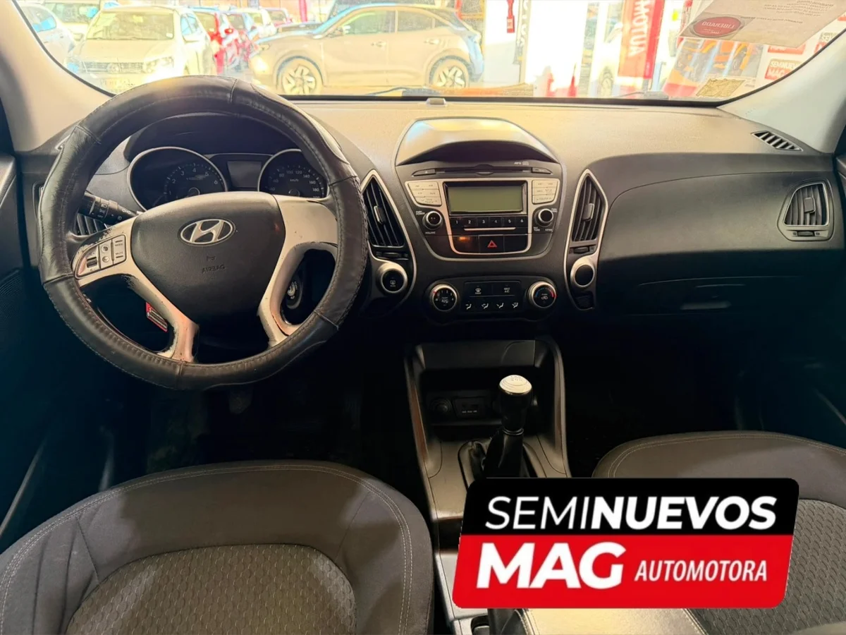 HYUNDAI Tucson GL 2.0 2013 - Miniatura 9