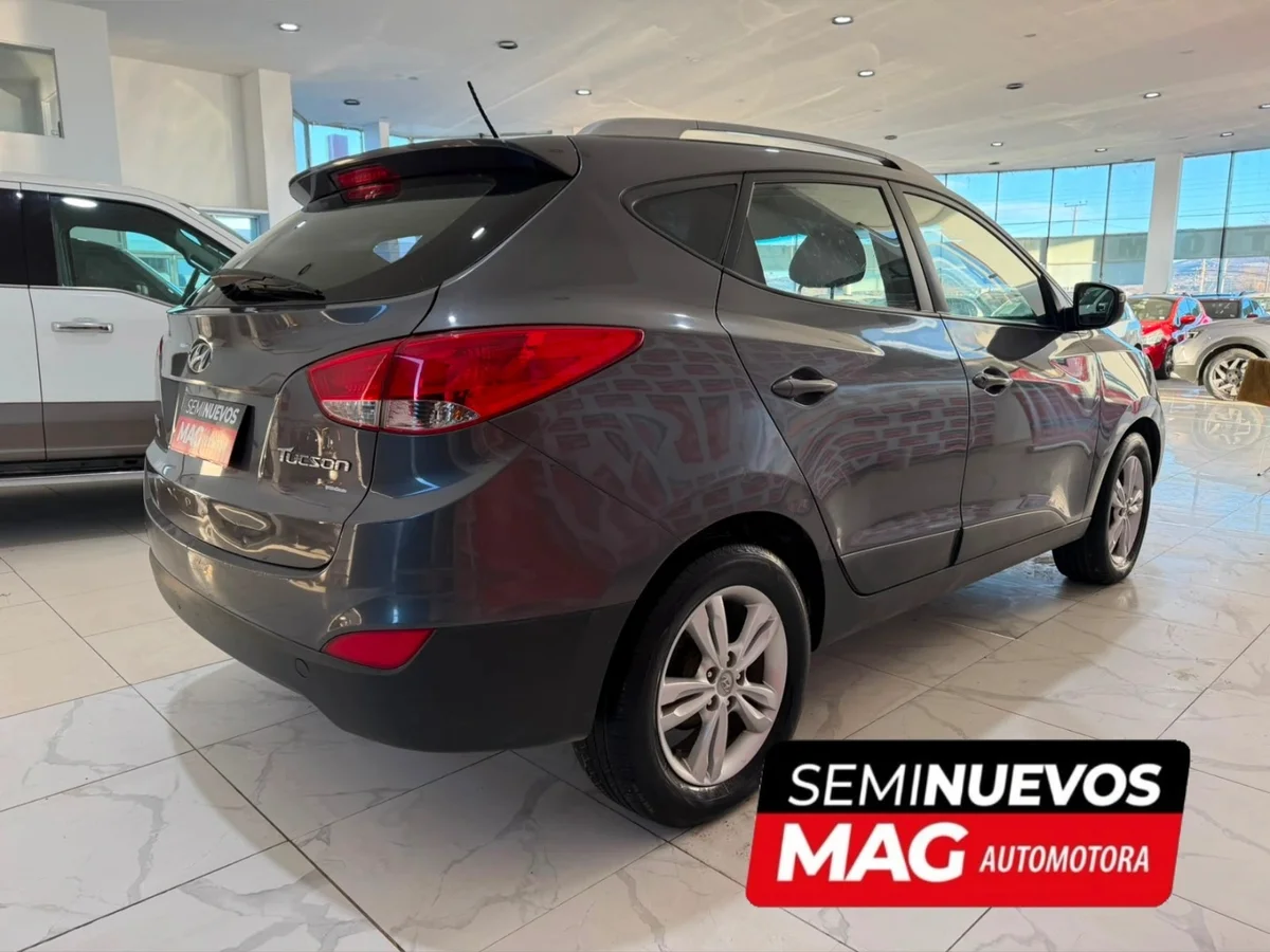 HYUNDAI Tucson GL 2.0 2013 - Miniatura 10
