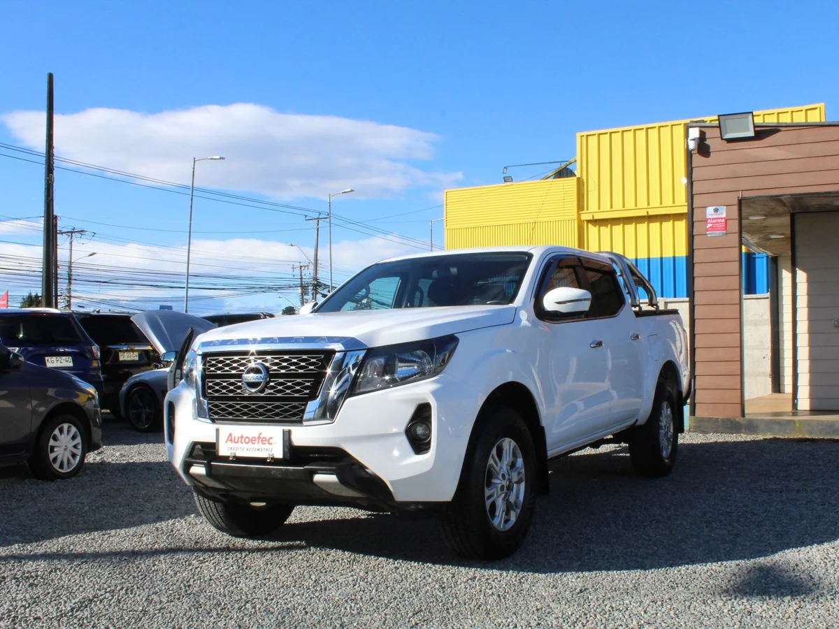 Nissan Navara 2.3D — foto 2 de 14