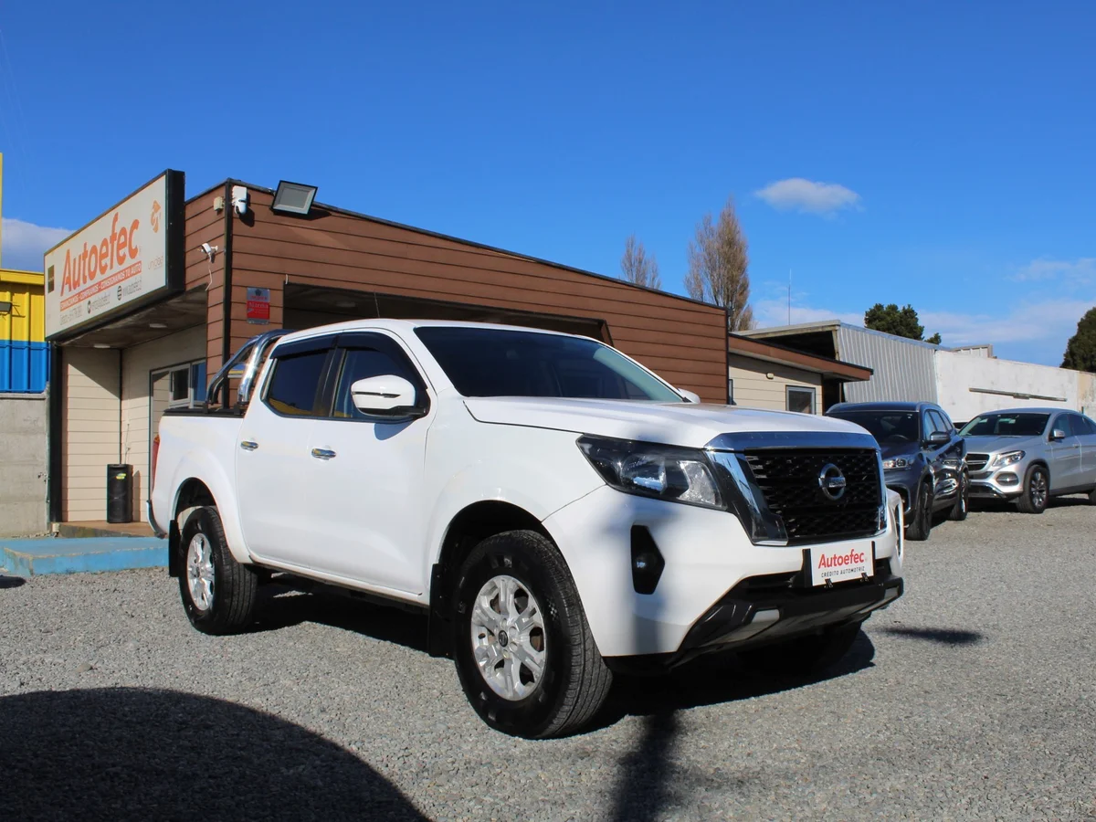 Nissan Navara 2.3D — foto 4 de 14