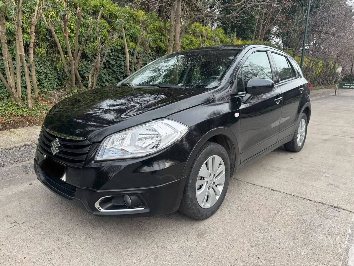 SUZUKI S CROSS 1.6L AUT GL HB AÑO 2016 - Miniatura 3