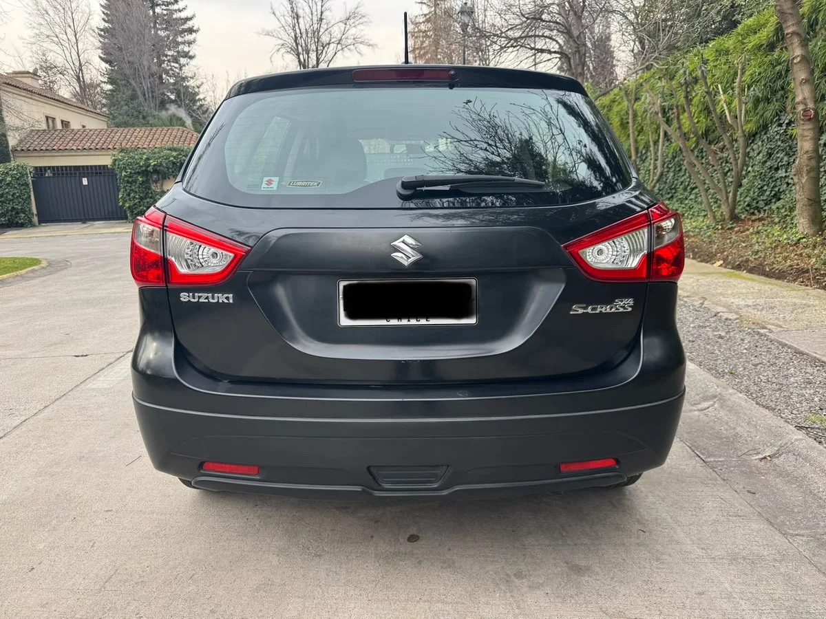 SUZUKI S CROSS 1.6L AUT GL HB AÑO 2016 - Miniatura 10