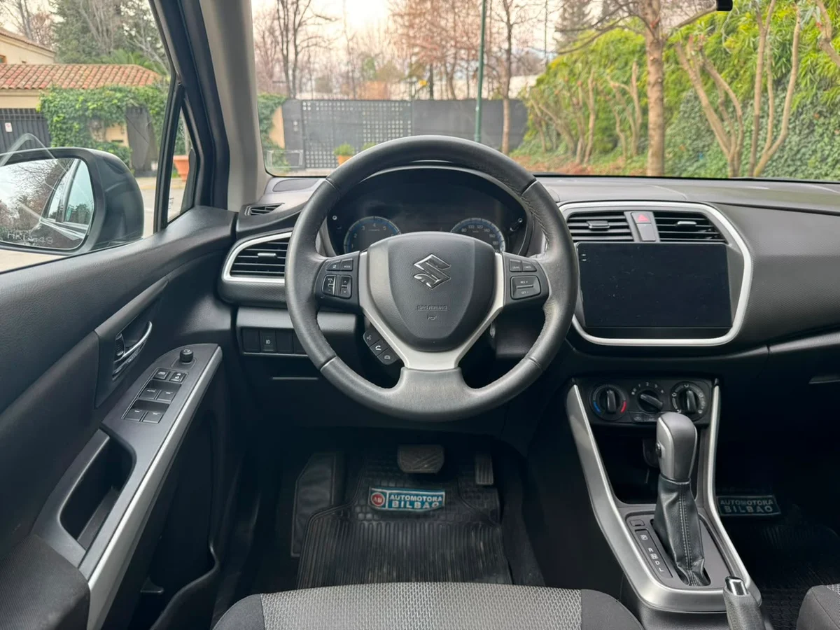SUZUKI S CROSS 1.6L AUT GL HB AÑO 2016 - Miniatura 19