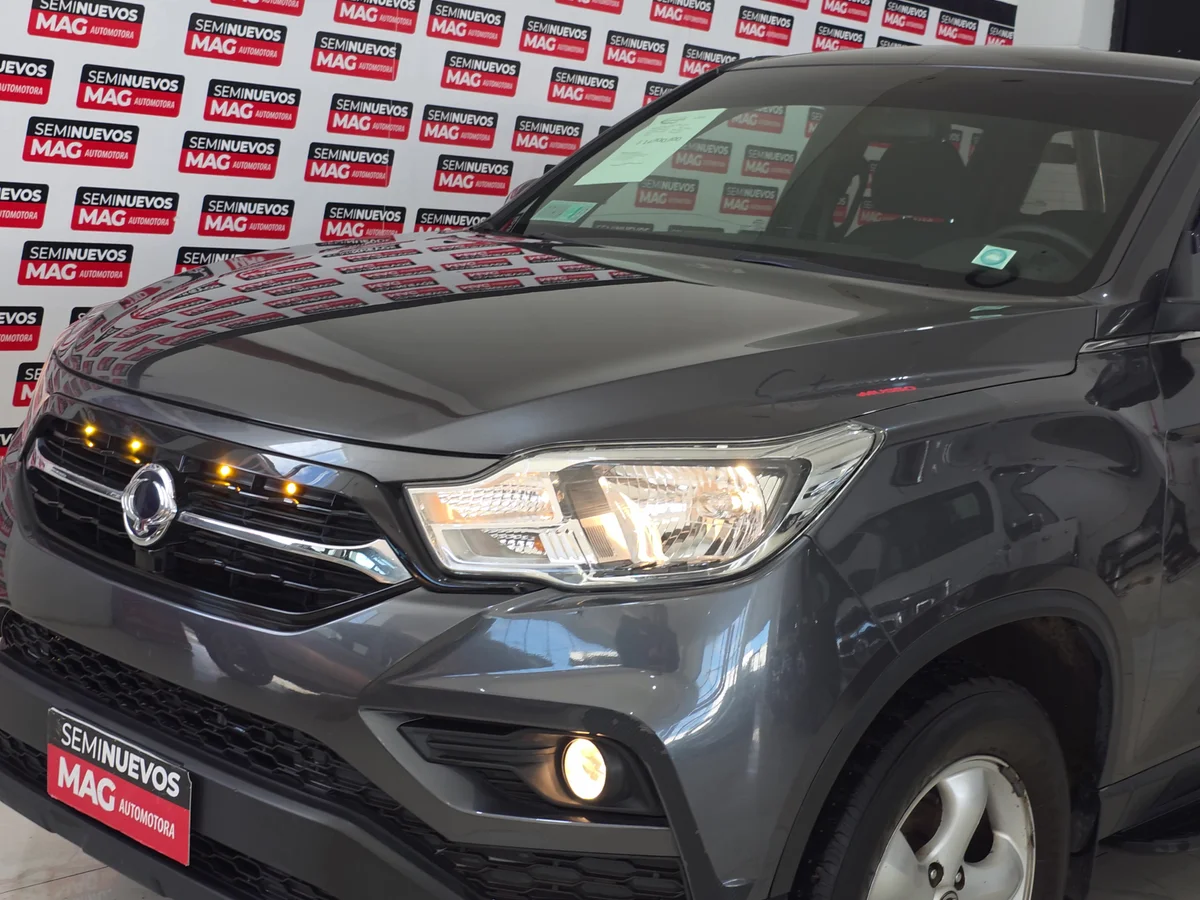 SsangYong Musso 4X4 2.2D — foto 10 de 10