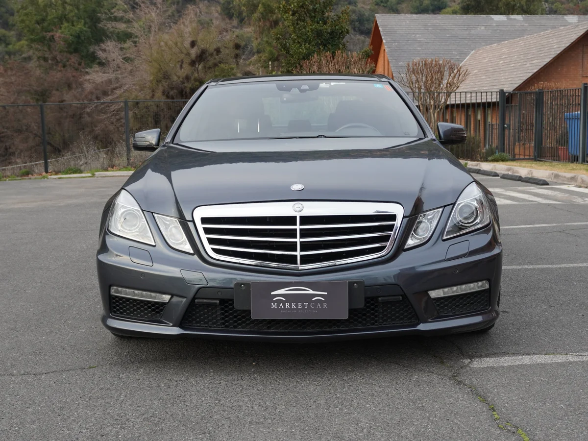 Mercedes Benz E 63 AMG Año 2011