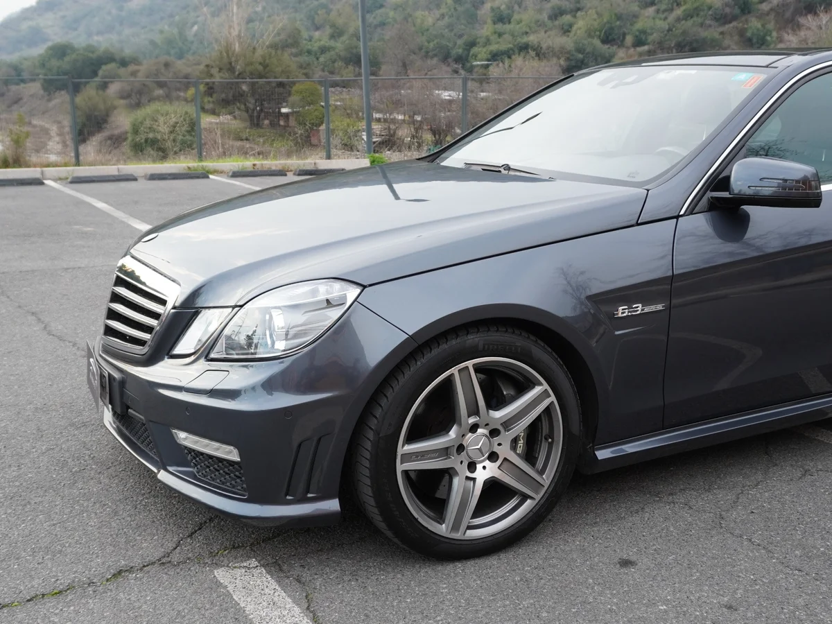 Mercedes Benz E 63 AMG Año 2011 miniatura 10