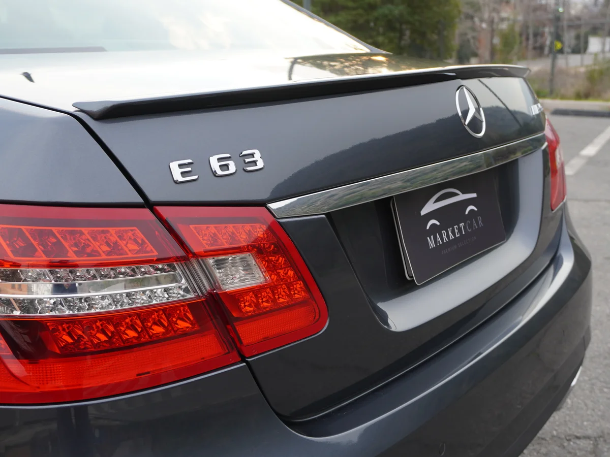 Mercedes Benz E 63 AMG Año 2011 miniatura 16