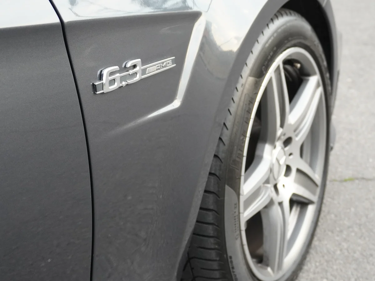 Mercedes Benz E 63 AMG Año 2011 miniatura 18