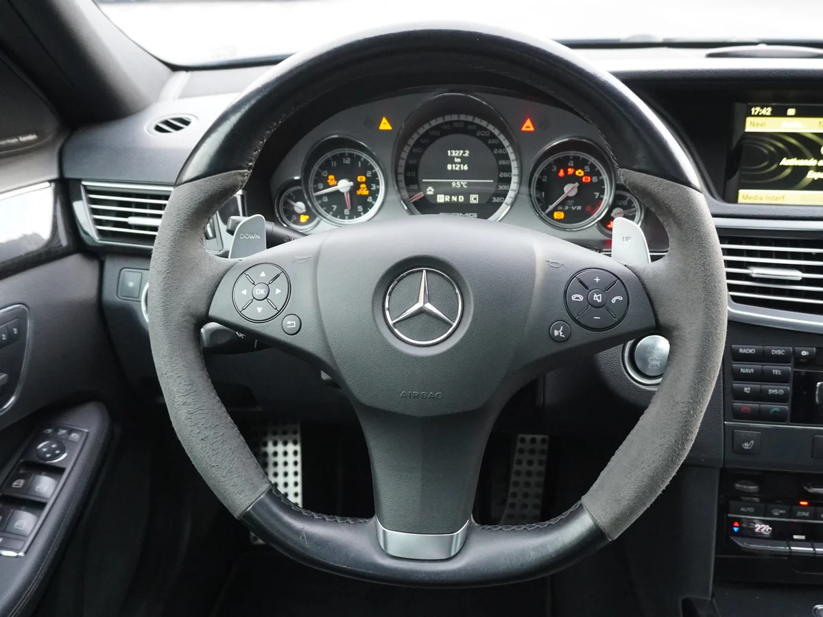 Mercedes Benz E 63 AMG Año 2011 miniatura 29