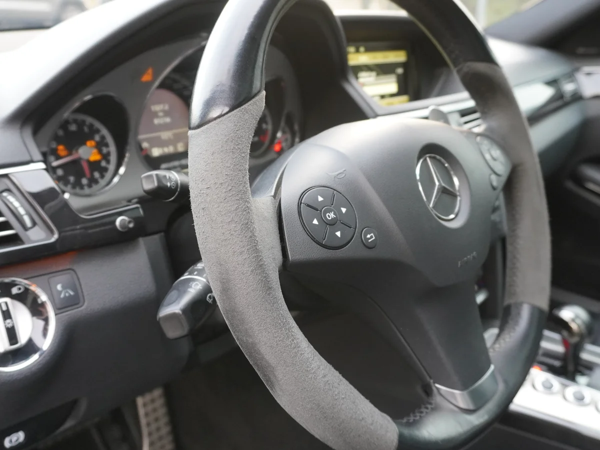 Mercedes Benz E 63 AMG Año 2011 miniatura 36