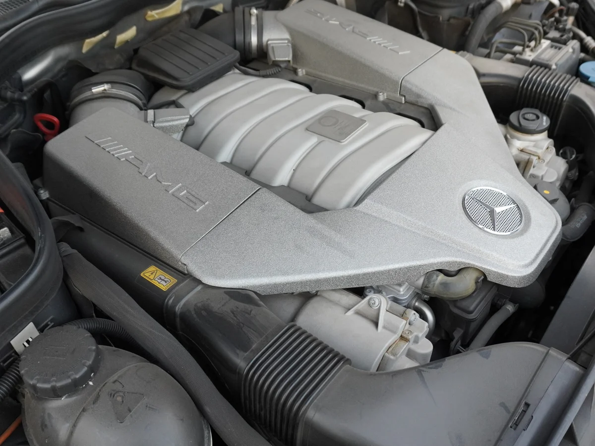Mercedes Benz E 63 AMG Año 2011 miniatura 40