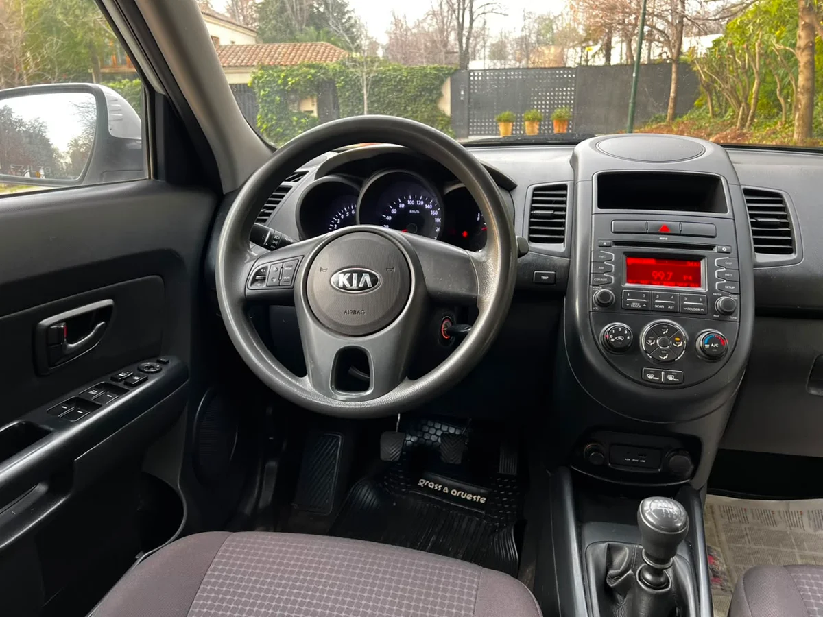 KIA Soul LX 1.6 2014 - Miniatura 2