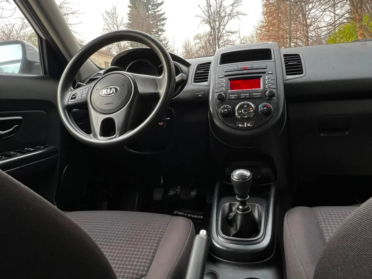 KIA Soul LX 1.6 2014 - Miniatura 22