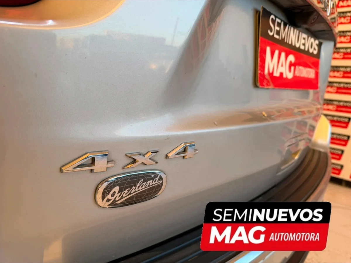 JEEP GRAND CHEROKEE OVERLAND 5.7 2012