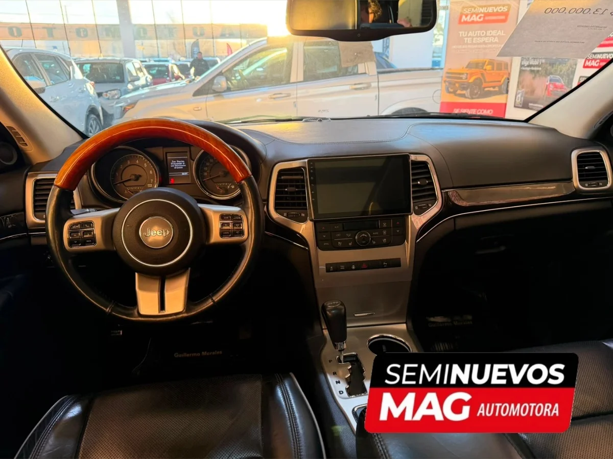 JEEP GRAND CHEROKEE OVERLAND 5.7 2012 - Miniatura 9