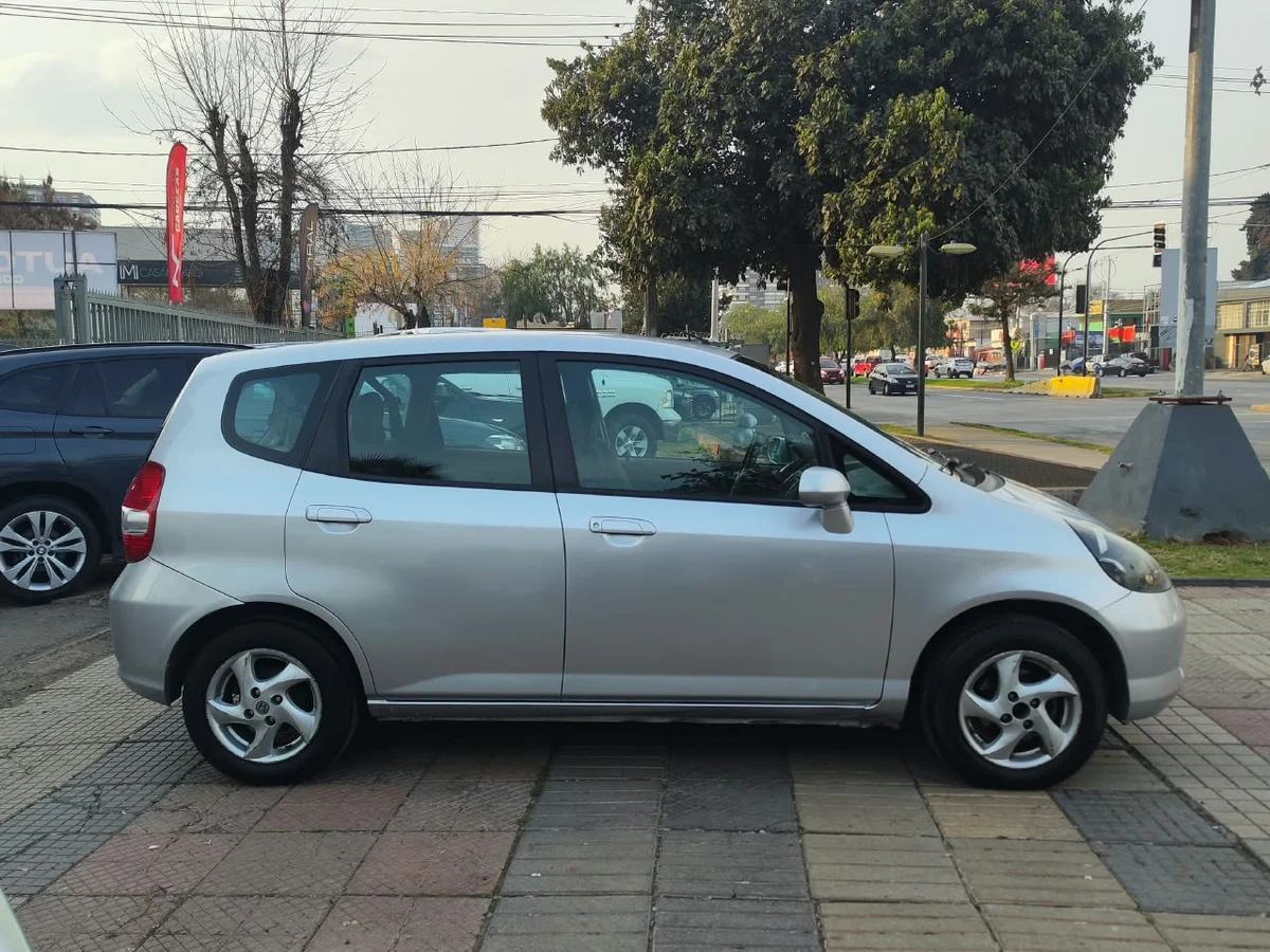 HONDA Fit LX 1.4 2005