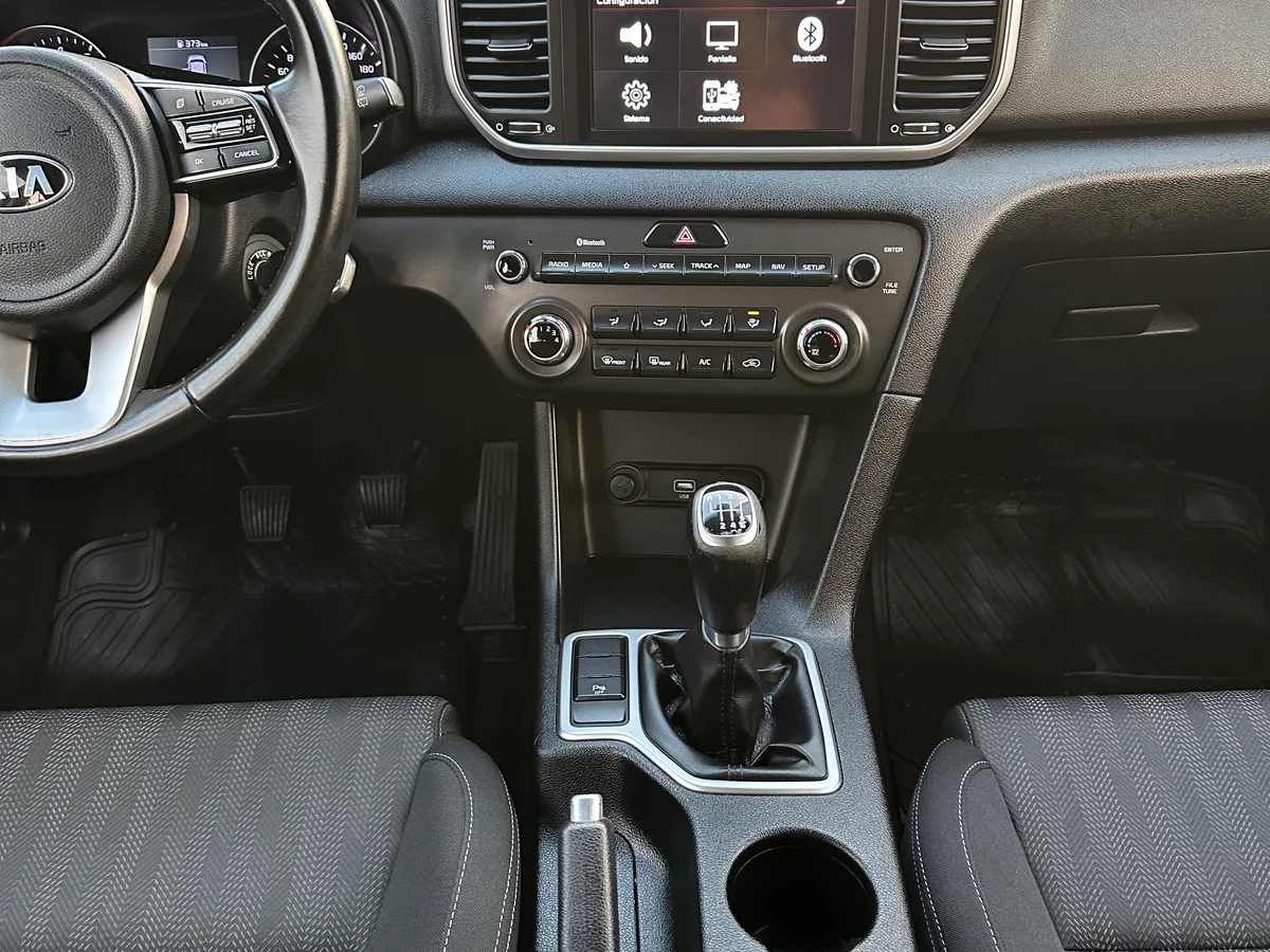 KIA Sportage QL MT 2.0 2021 - Miniatura 17