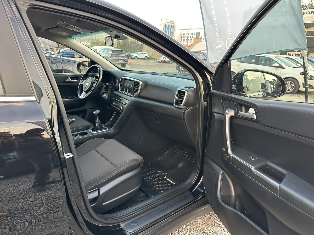 KIA Sportage QL MT 2.0 2021 - Miniatura 23