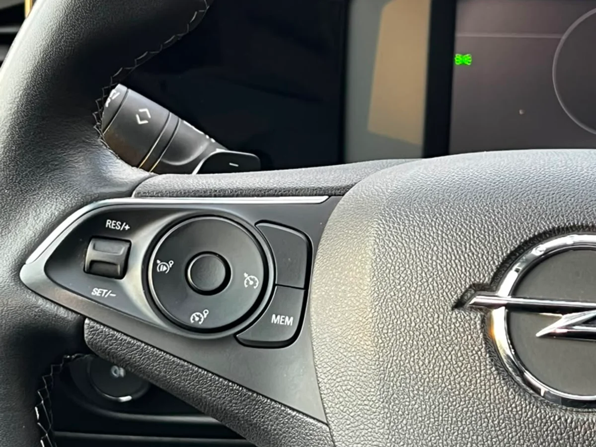 OPEL Mokka 1.2T Elegance AT8 año 2024 - Miniatura 11