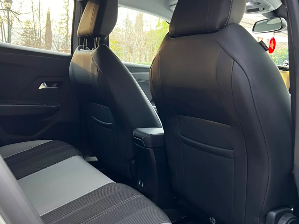 OPEL Mokka 1.2T Elegance AT8 año 2024 - Miniatura 20