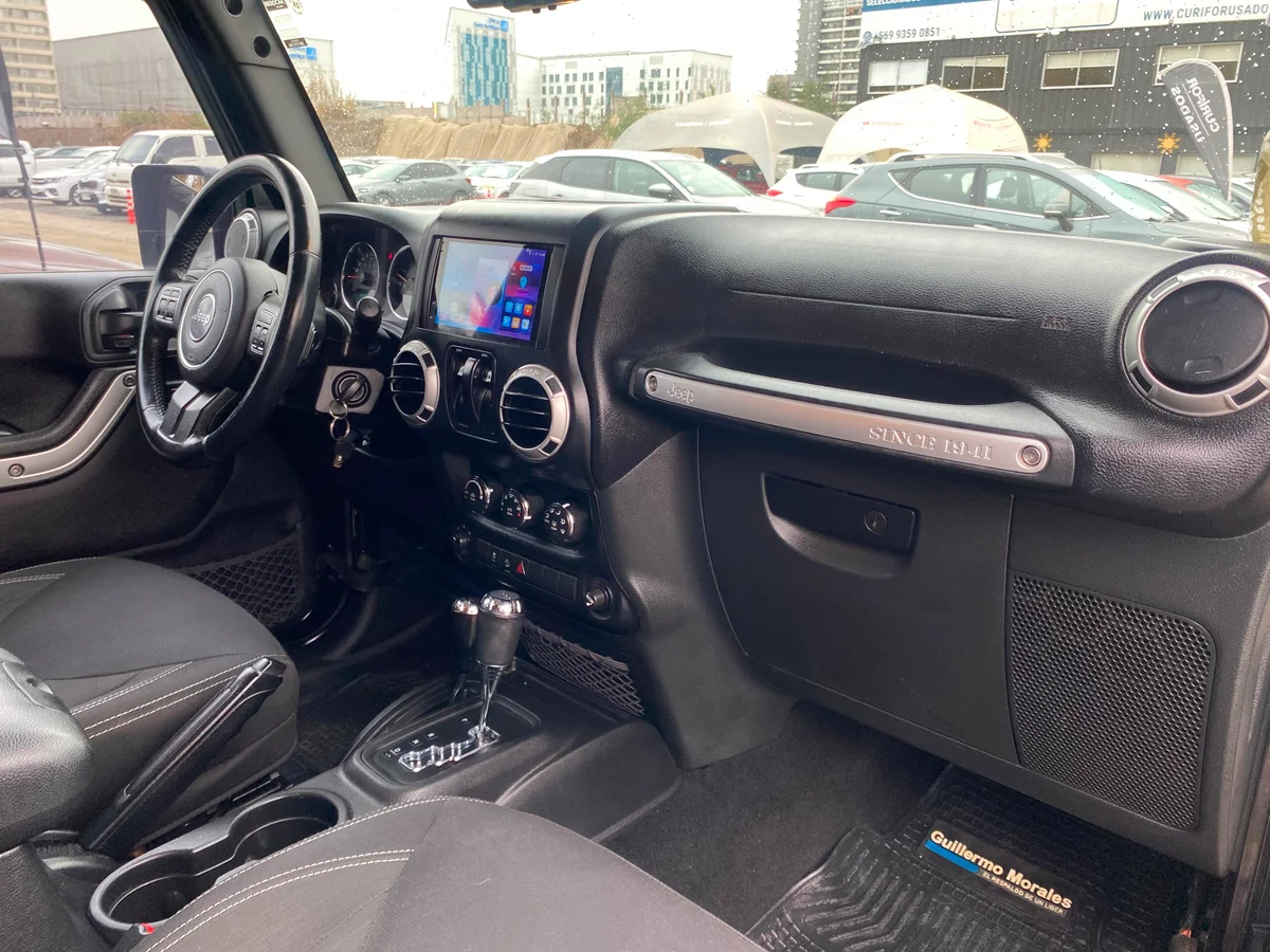 JEEP WRANGLER RUBICON 4X4 3.6 AUT 2016 - Miniatura 4