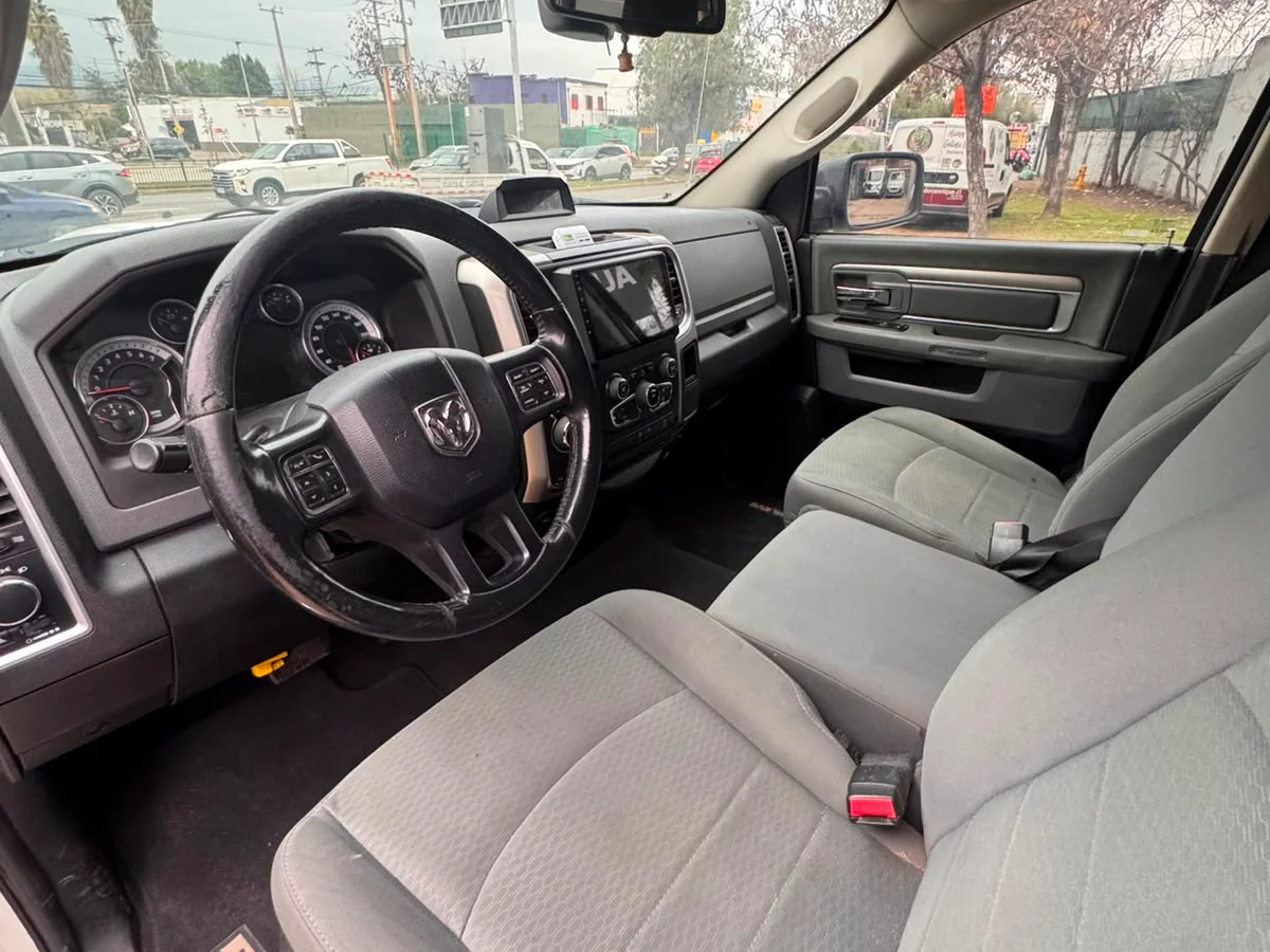 DODGE Ram 1500 2016