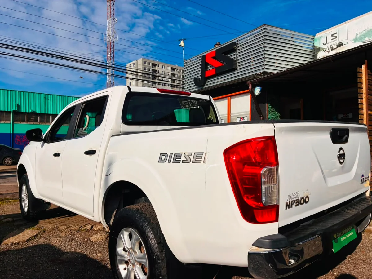 NISSAN Np300 2.3 S DIESEL 4WD CAB. SIM. MT 2P 2018 - Miniatura 13