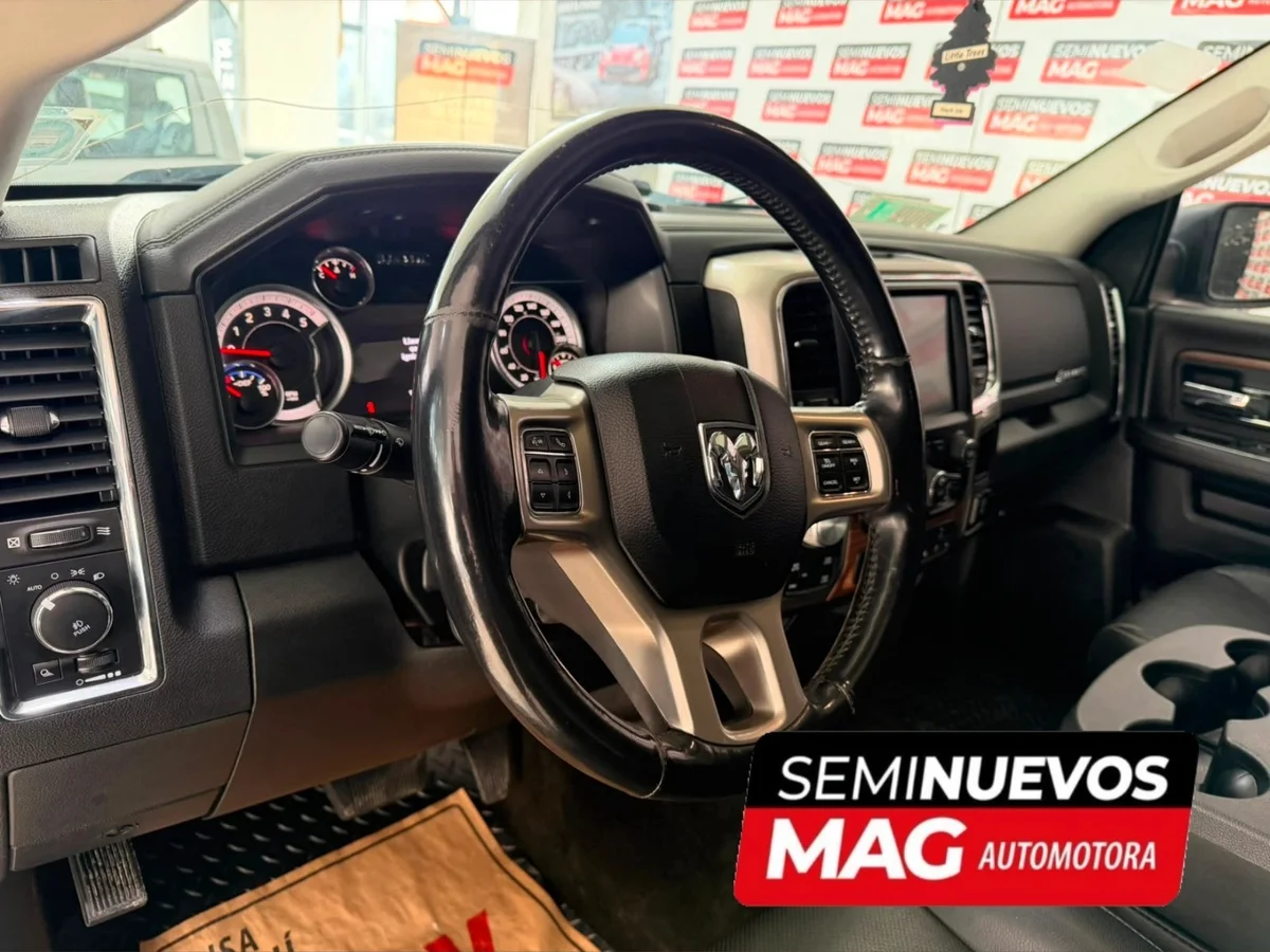 DODGE Ram 1500 Laramie 2017 - Miniatura 7