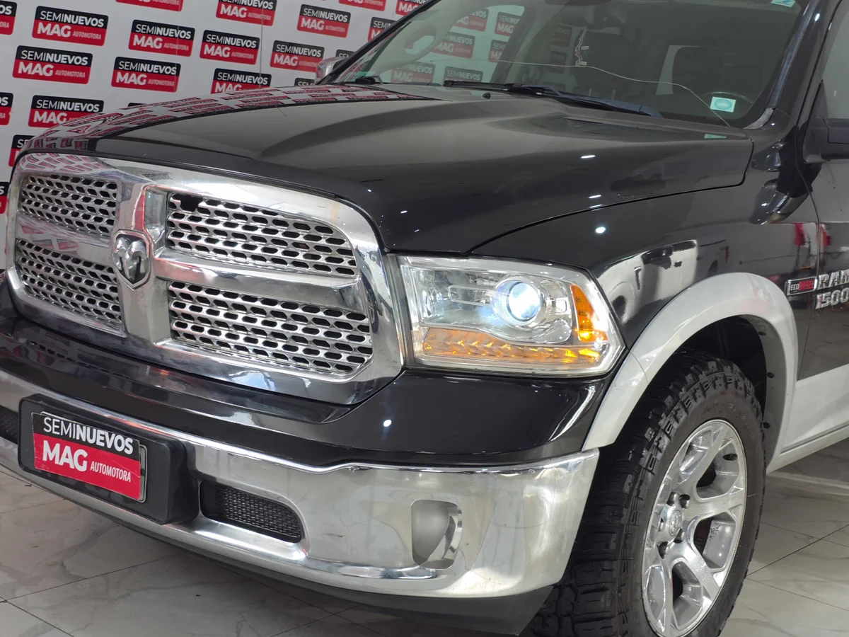 DODGE Ram 1500 Laramie 2017 - Miniatura 11