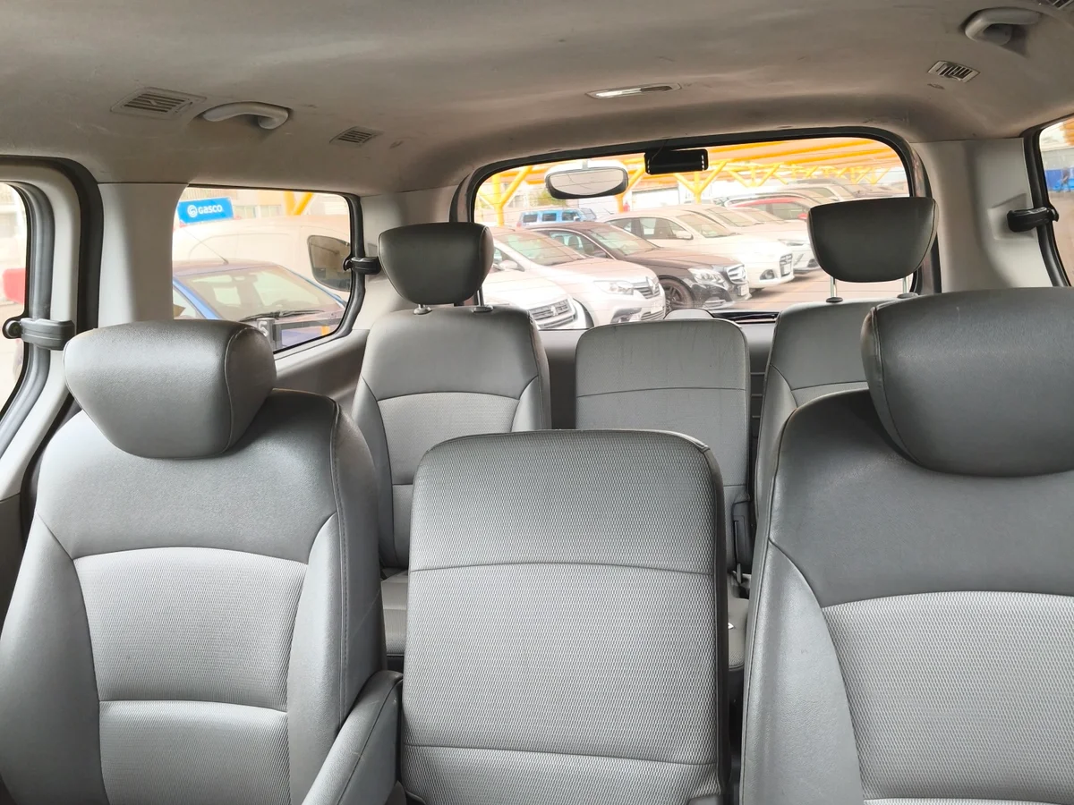 Hyundai Grand Starex 2.5 Clase B — foto 5 de 10