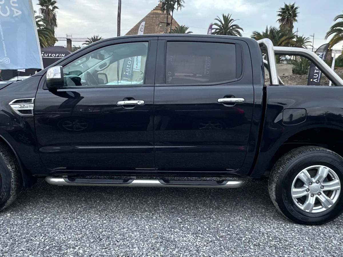 FORD Ranger XLT 3.2 2022 - Miniatura 7