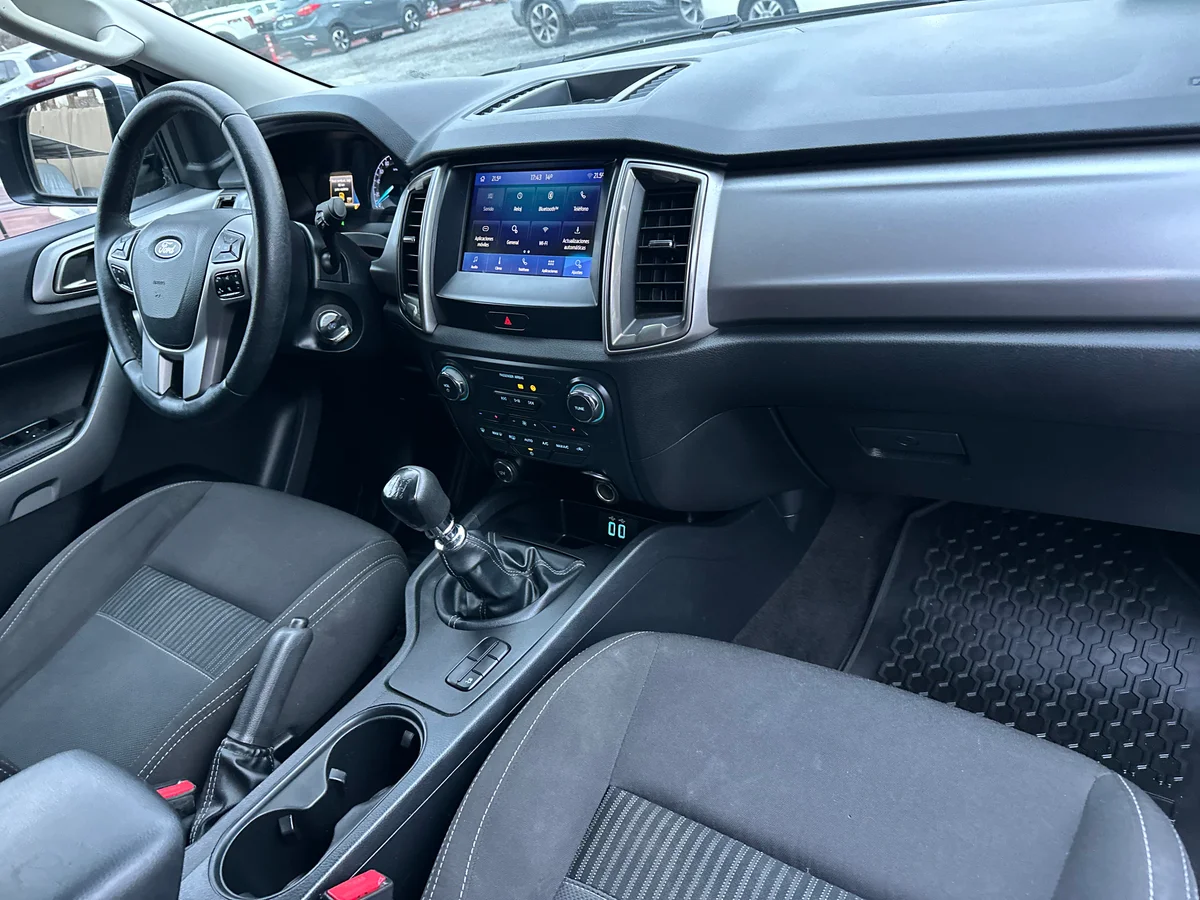 FORD Ranger XLT 3.2 2022 - Miniatura 21