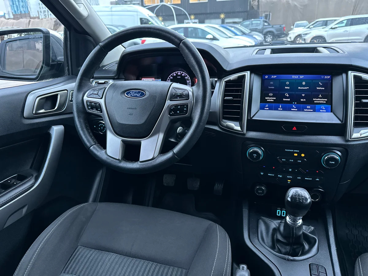 FORD Ranger XLT 3.2 2022 - Miniatura 24