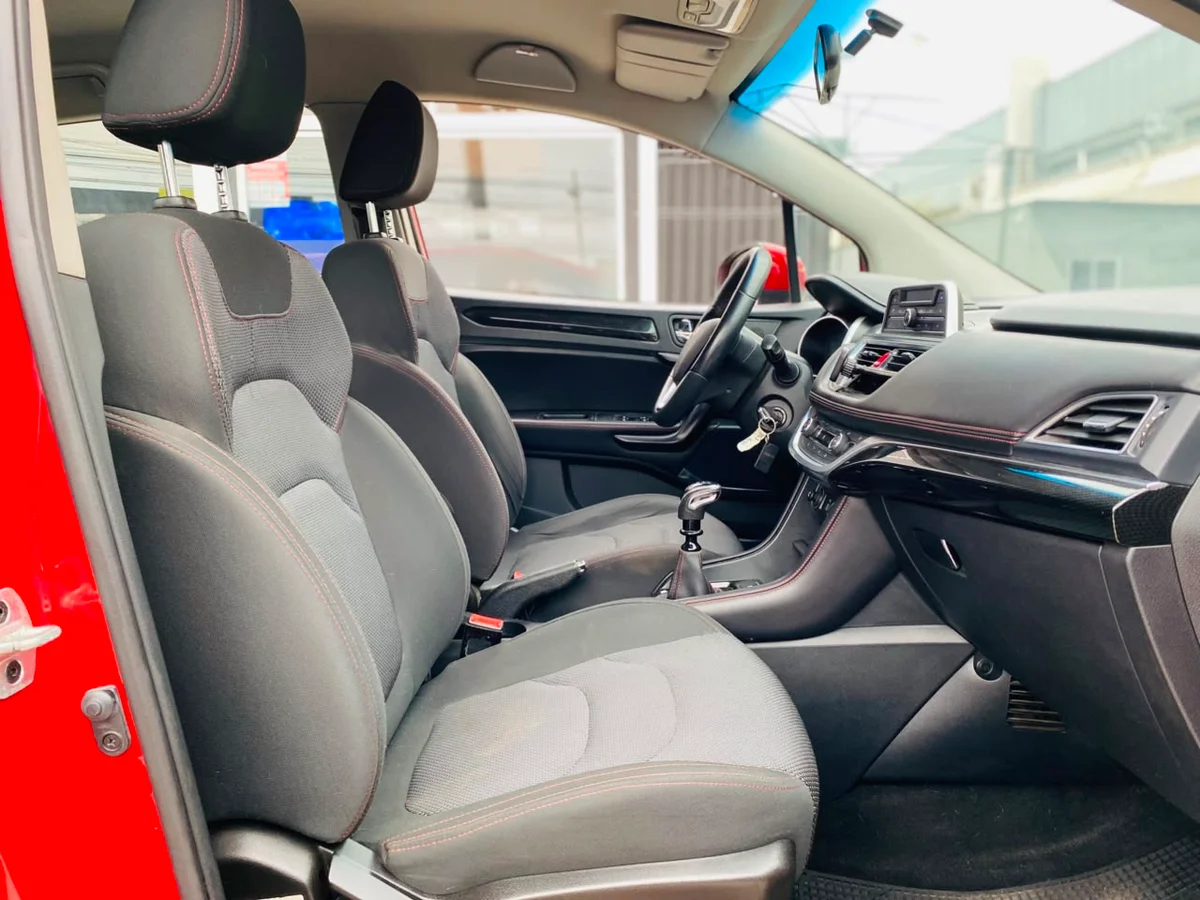 JAC Js3 — foto 6 de 11