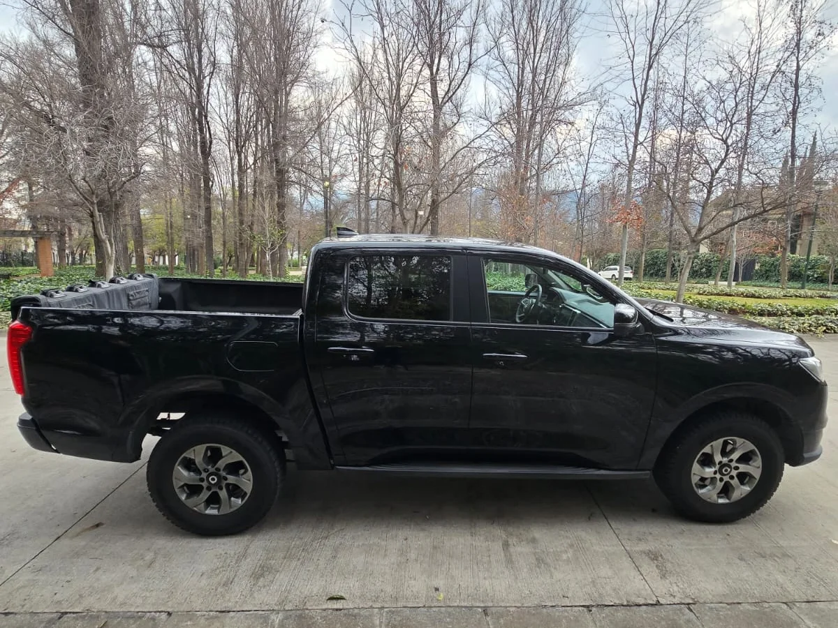 Great Wall Poer 2.0L Diésel Deluxe MT 4X4 DCAB año 2023 - Miniatura 9
