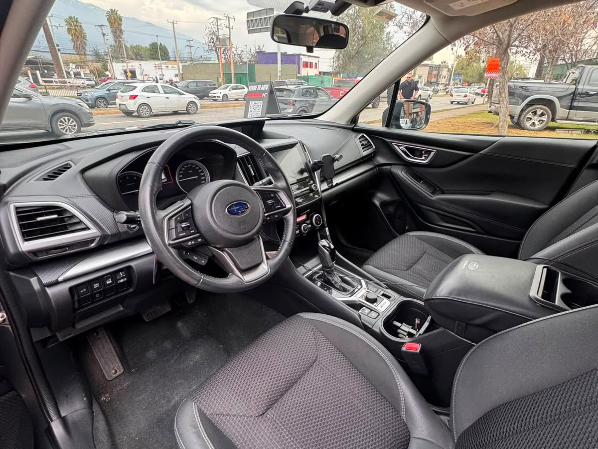 SUBARU Forester 2.0 CVT 2021 - Miniatura 13